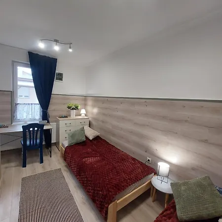 Akacvirag Airport Bogi